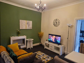 Primos Castle - 1 Bedroom in North Shields